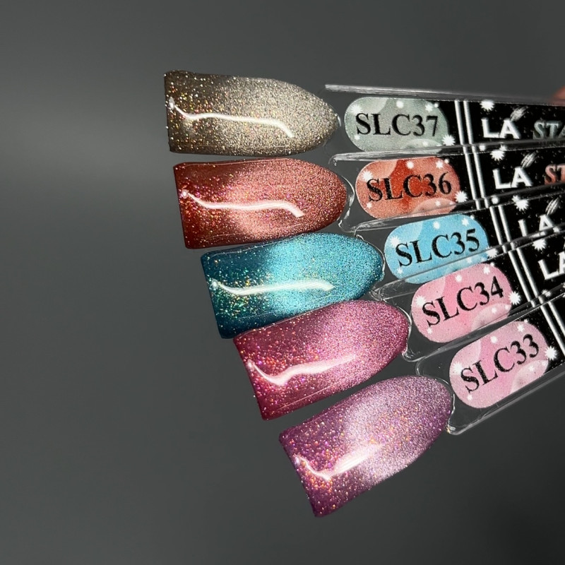 GP.1088.08g Gel Polish AURORA SPARK Collection Cat Eye Lady Arms світловідбивний (SLC37)