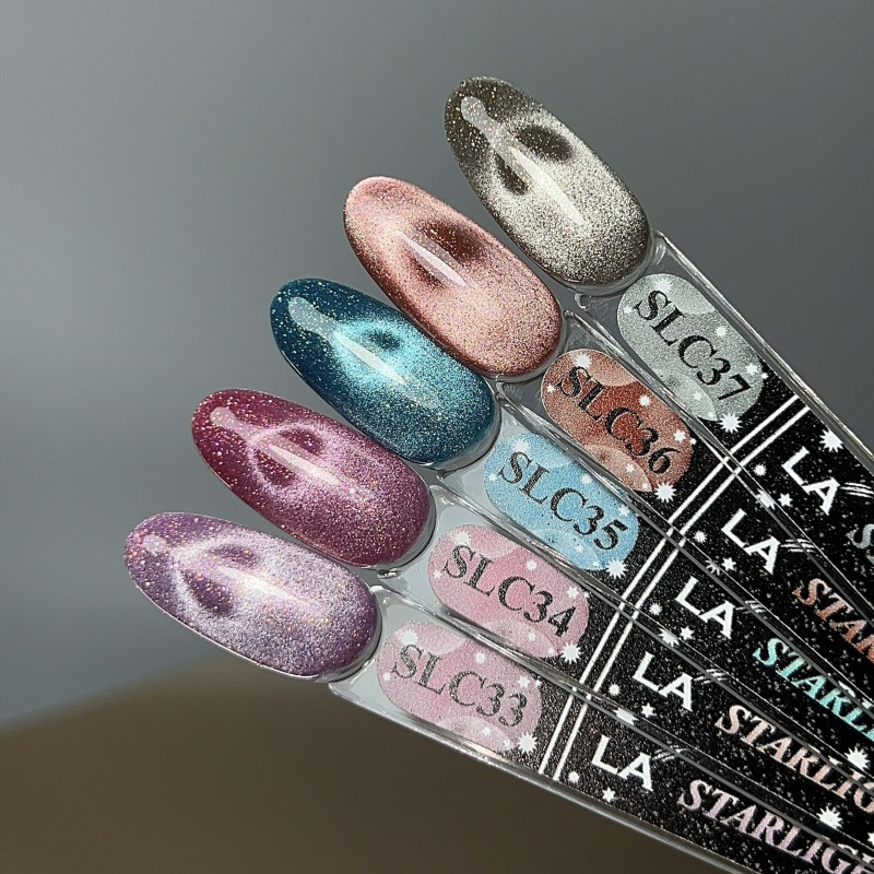 GP.1088.08g Gel Polish AURORA SPARK Collection Cat Eye Lady Arms світловідбивний (SLC37)