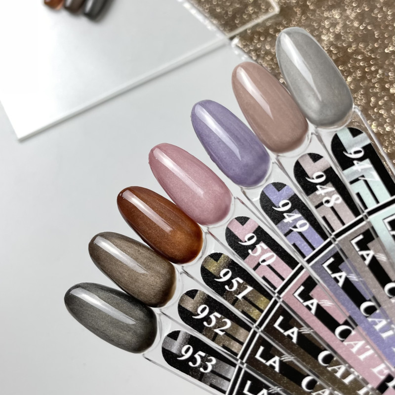 GP.0947.07g Gel Polish GLASS Collection Cat Lady Arms